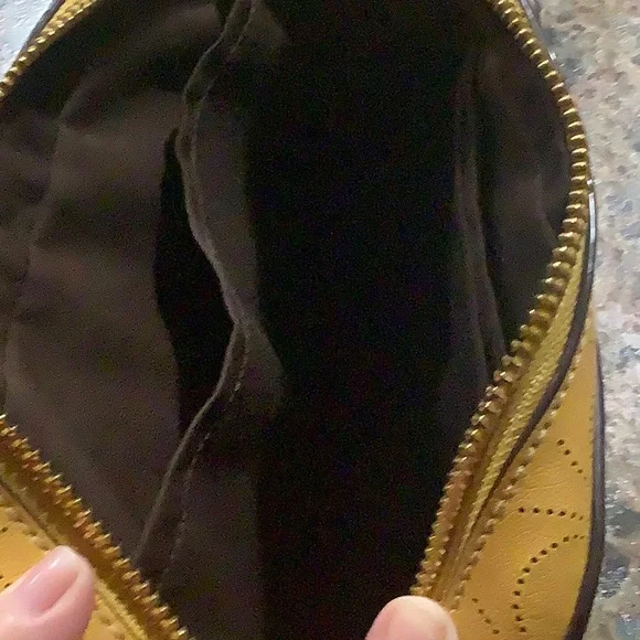 COACH  BAG Style #2403 - Picture 9 of 9